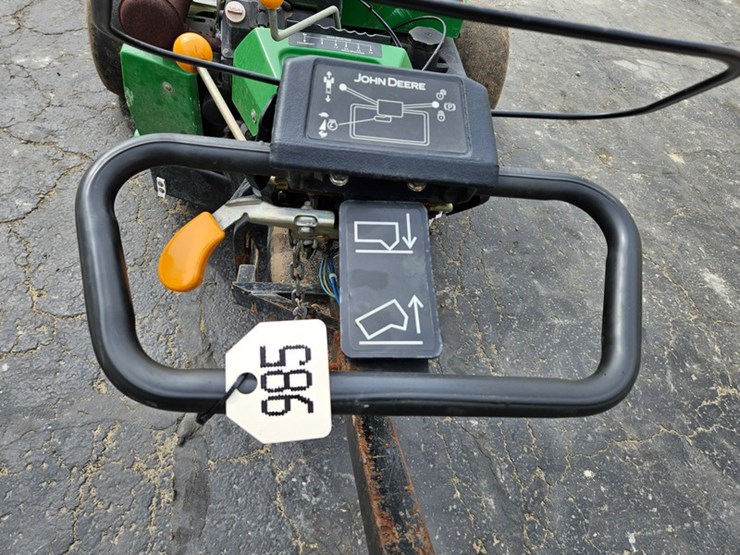 john-deere-800-image-21