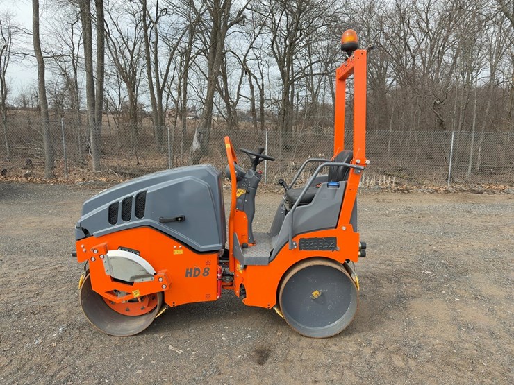 2021-hamm-hd8vv-image-2