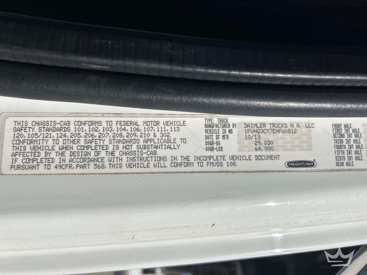 2014-freightliner-114sd-image-5