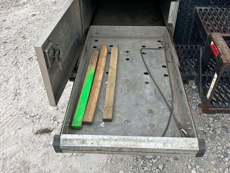 2012-ford-e450-image-55