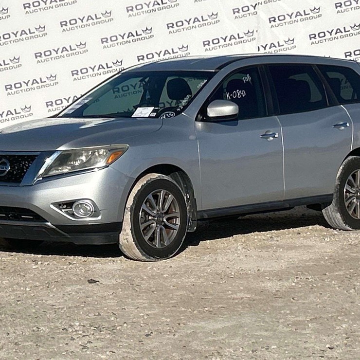 2013 NISSAN PATHFINDER