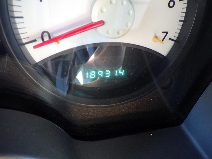 2008-dodge-durango-image-13