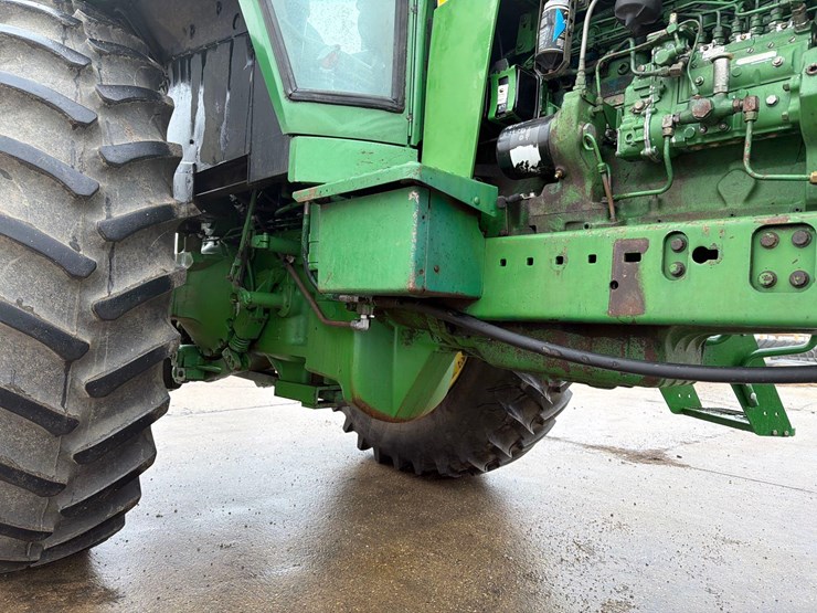 john-deere-4650-image-24