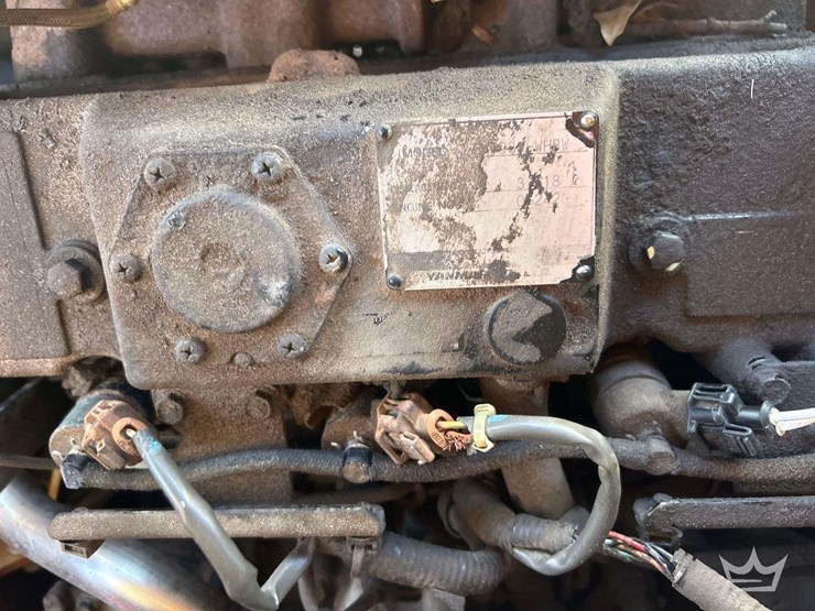 2015-hitachi-zx75us-image-8