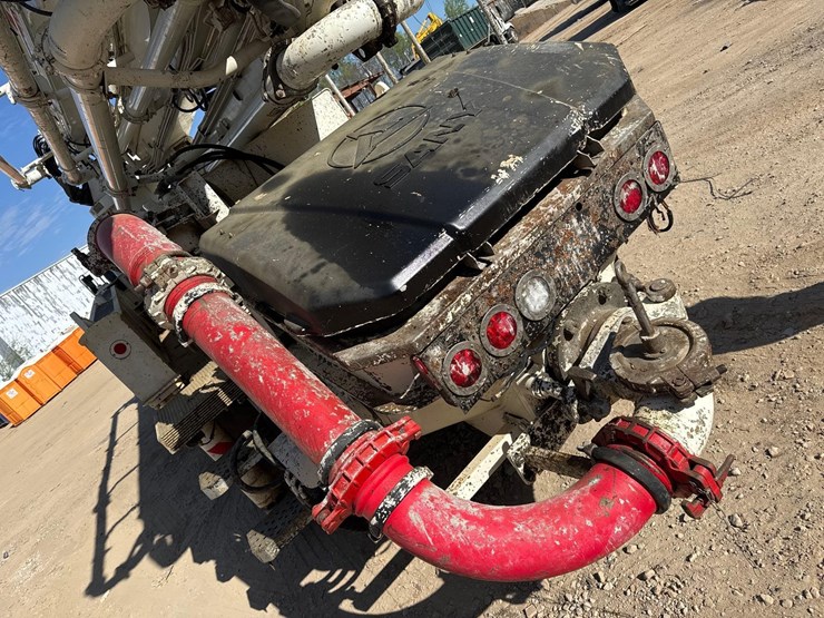 2020-putzmeister/sany-sy38z-200-38m-mounted-on-2020-mack-te64-6x4-concrete-pump-truck-image-19