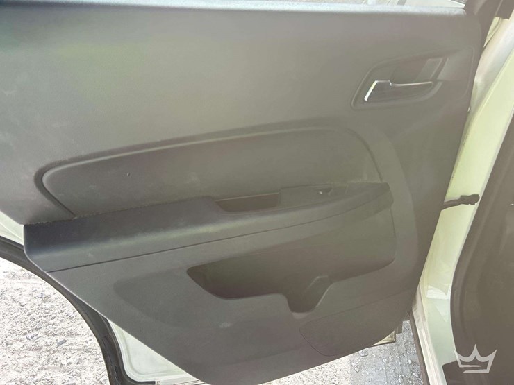 2014-chevrolet-equinox-image-23