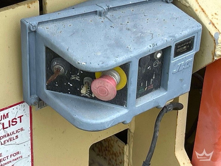 2008-jlg-3246es-image-7