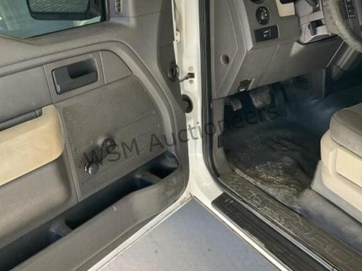 2010-ford-f150-image-22