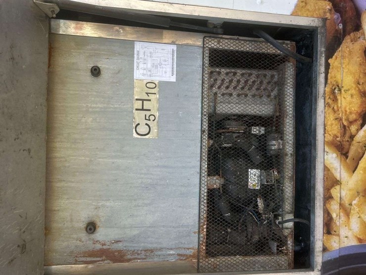 1998-freightliner-mt45-image-36