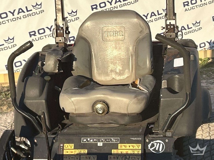 2019-toro-groundsmaster-7200-image-7