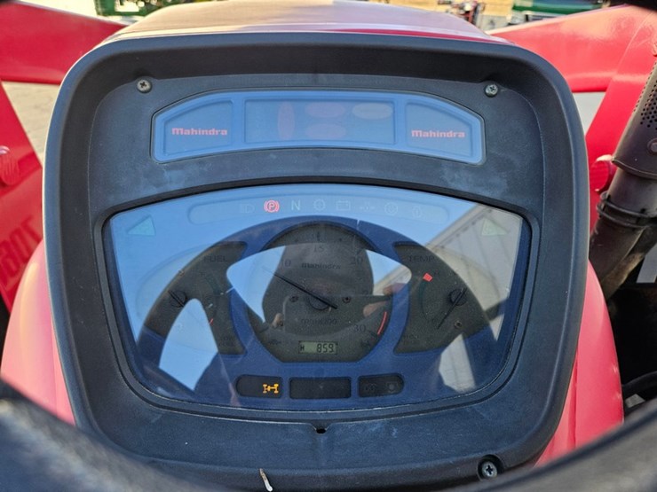 mahindra-7060-image-30