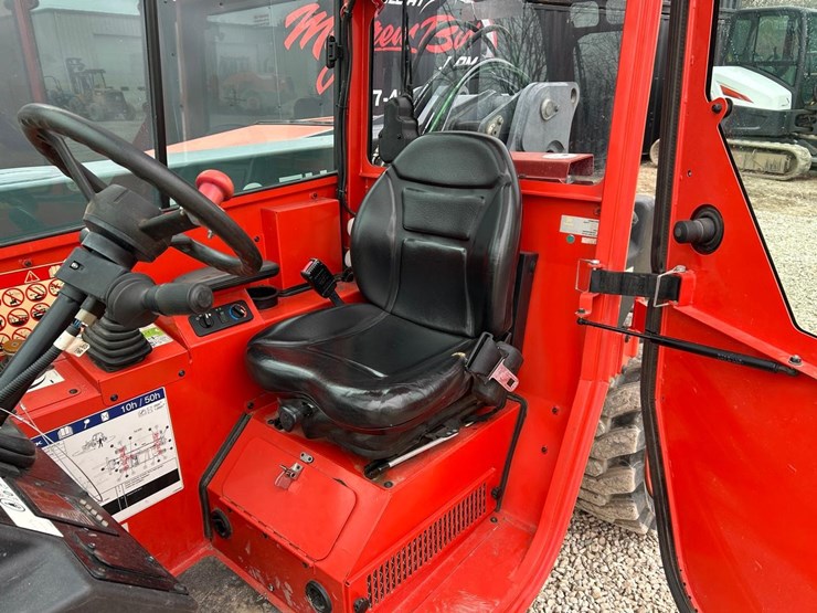 2020-skyjack-sj519th-image-16