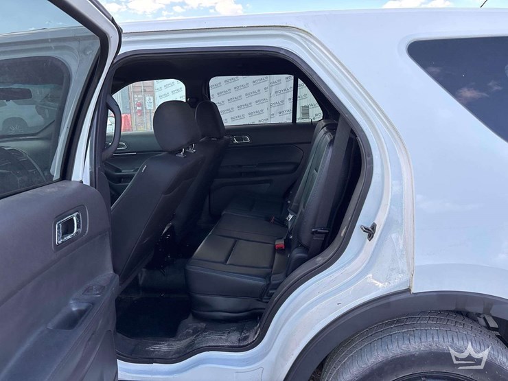 2015-ford-explorer-image-20