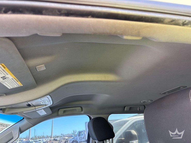 2019-chevrolet-tahoe-image-18