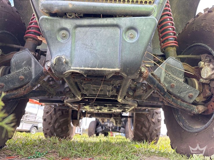 2015-kawasaki-prairie-400-image-11