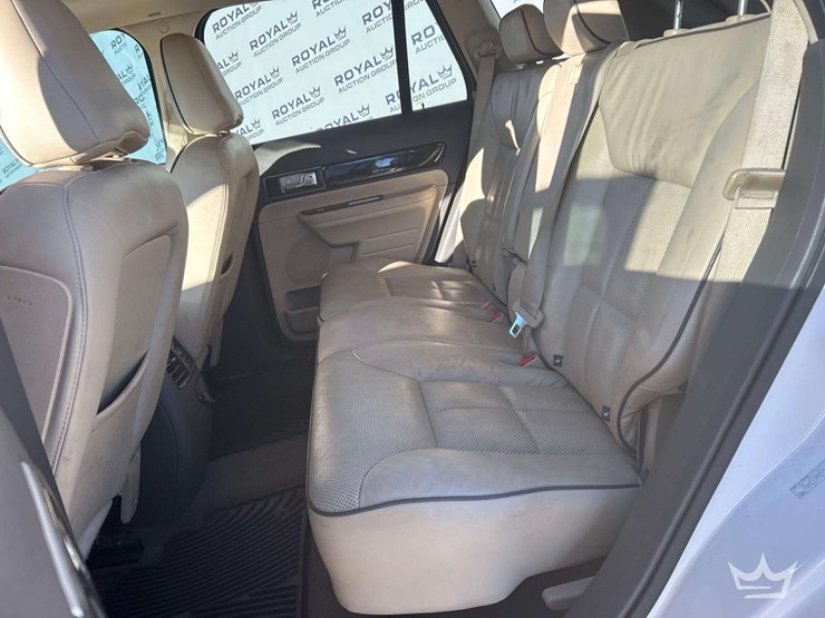 2008-lincoln-mkx-image-22