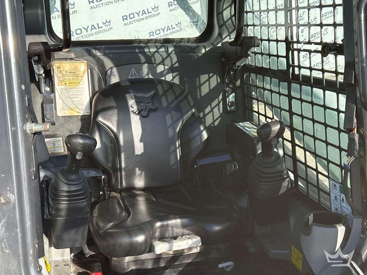 2023-bobcat-t595-image-15