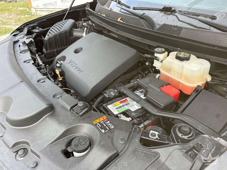 2020-chevrolet-traverse-image-8