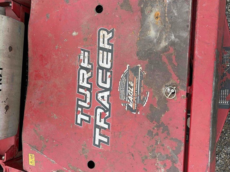 2021-exmark-turf-tracer-image-4