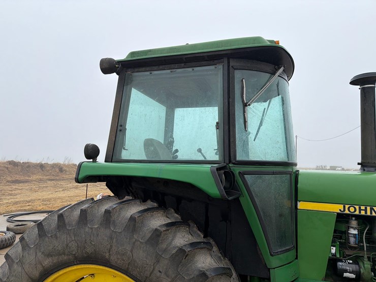 john-deere-4650-image-26
