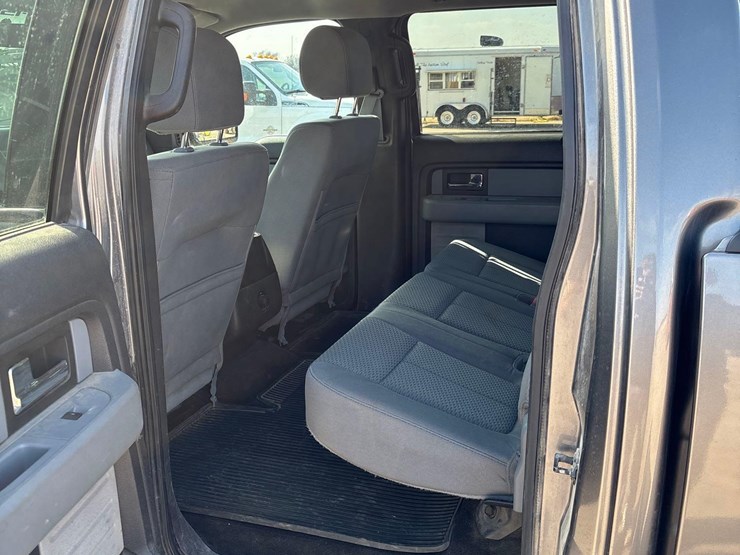 2012-ford-f150-image-46