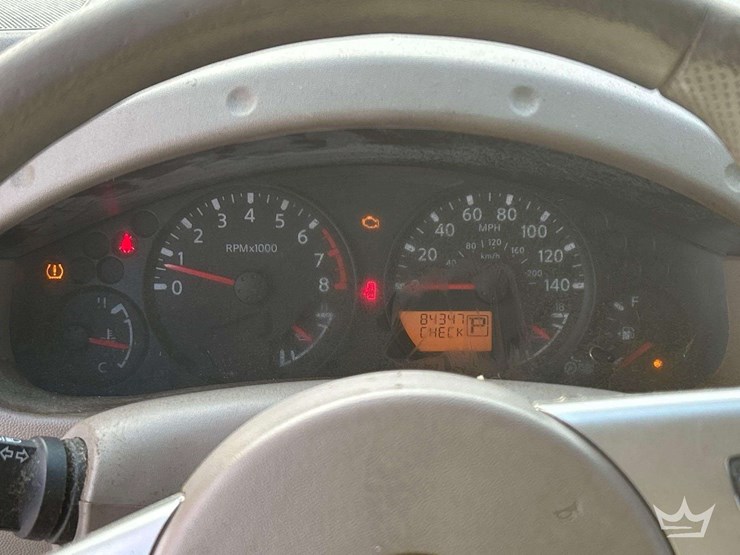 2015-nissan-frontier-image-14