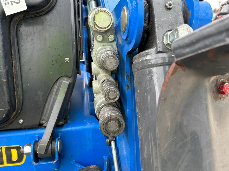 2022-new-holland-c362-image-11