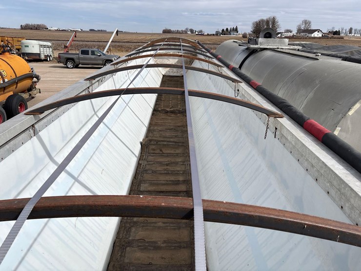 2014-wilson-grain-trailer-image-64