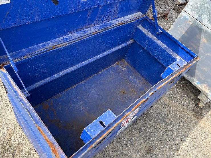 #8059-•-gang-box-image-2