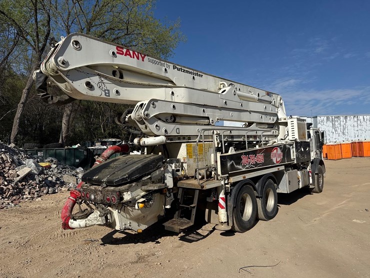 2020-putzmeister/sany-sy38z-200-38m-mounted-on-2020-mack-te64-6x4-concrete-pump-truck-image-4