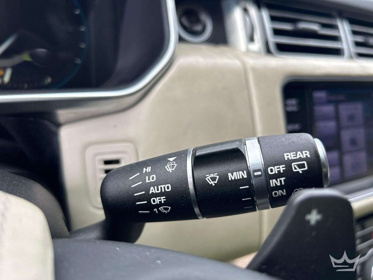 2013-land-rover-range-rover-image-15