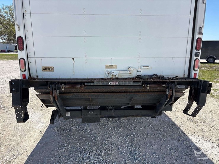 2018-hino-195-image-16