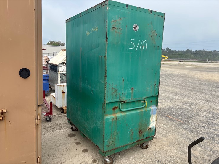 #8073-•-jobsite-rolling-box-image-4