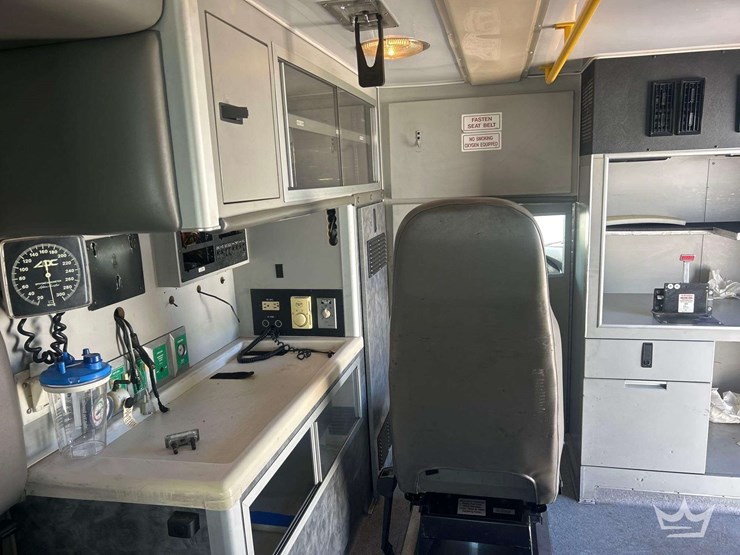 2008-ford-e450-image-30