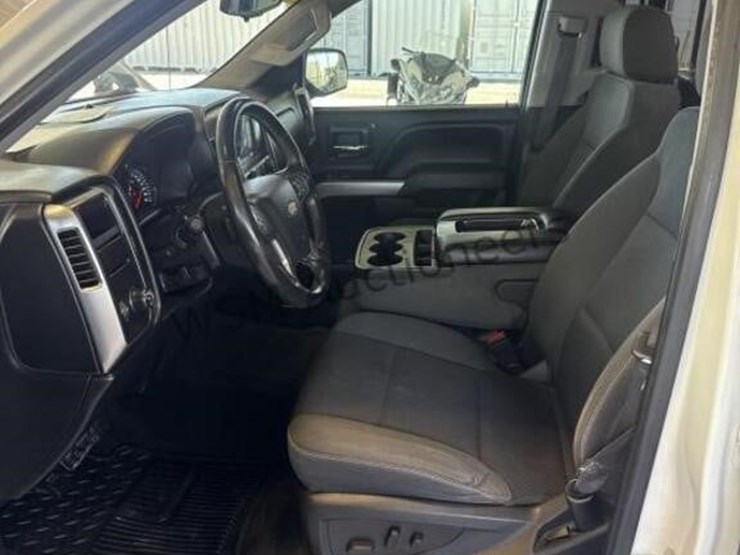 2016-chevrolet-silverado-1500-image-23