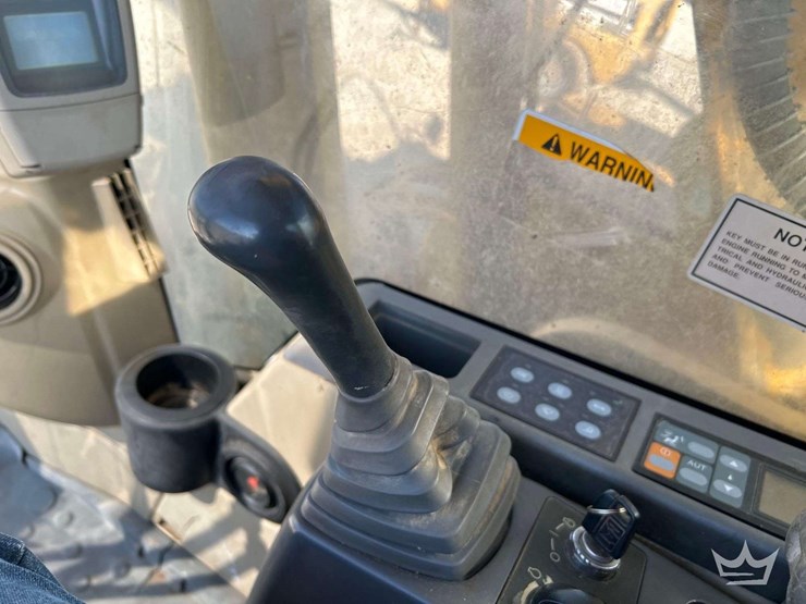 2004-caterpillar-315c-image-16