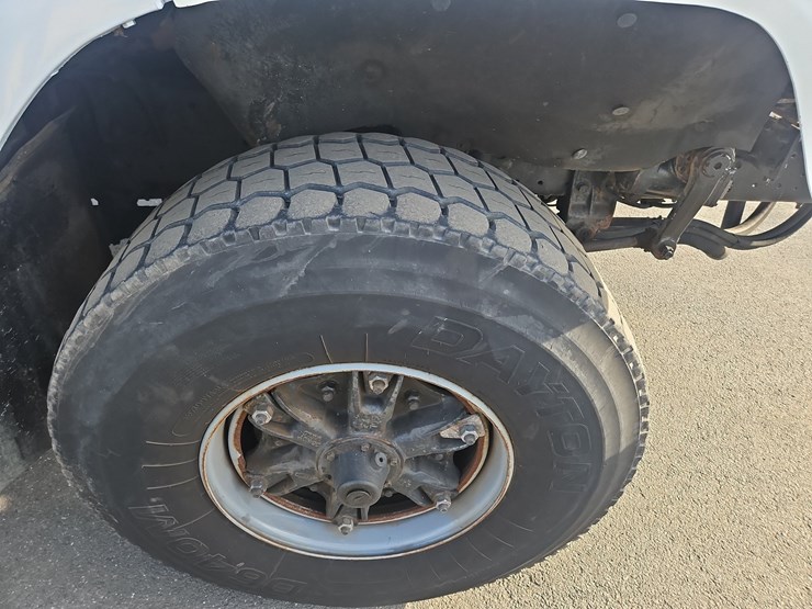 1997-international-2674-image-12