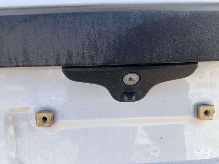 2016-ford-explorer-image-28