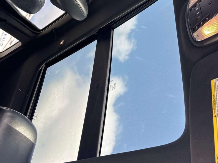 2016-jeep-grand-cherokee-image-16