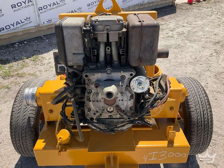 smalline-4in.-double-diaphragm-s/a-towable-trash-pump-image-4