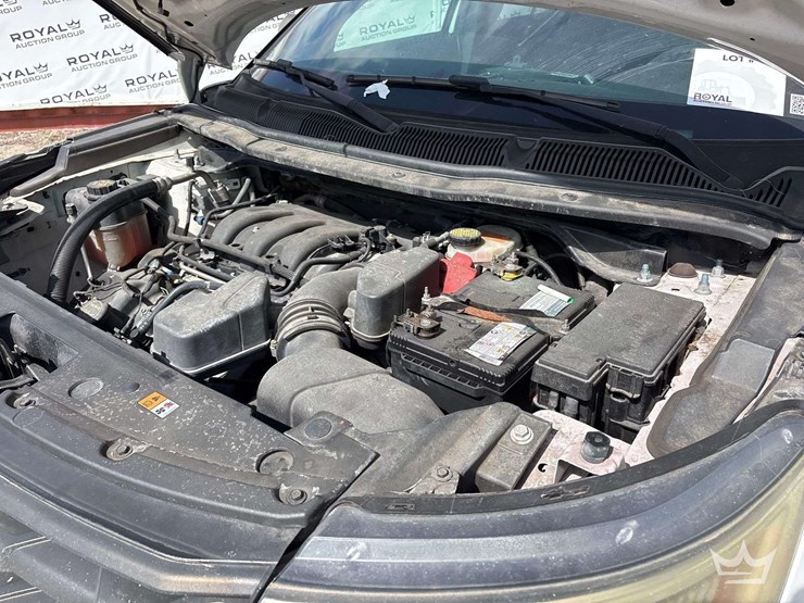 2017-ford-explorer-image-8