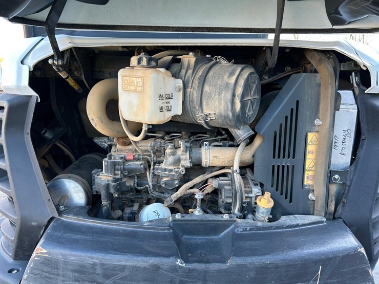 2023-bobcat-e60-image-15