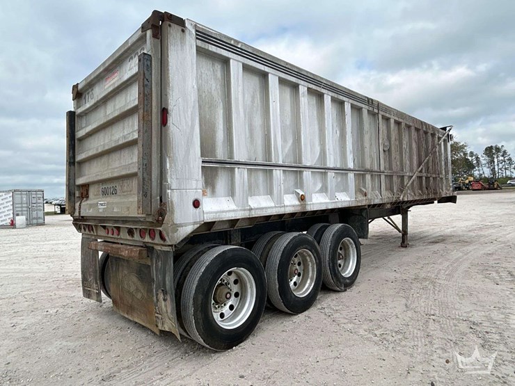 12ft-t/a-utility-trailer-image-3