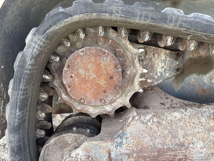 2018-takeuchi-tl10v2-image-26