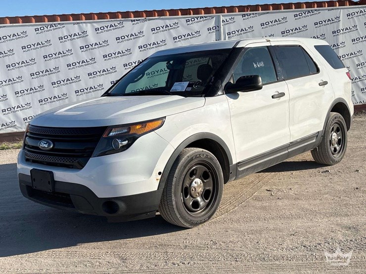 2015-ford-explorer-image-1