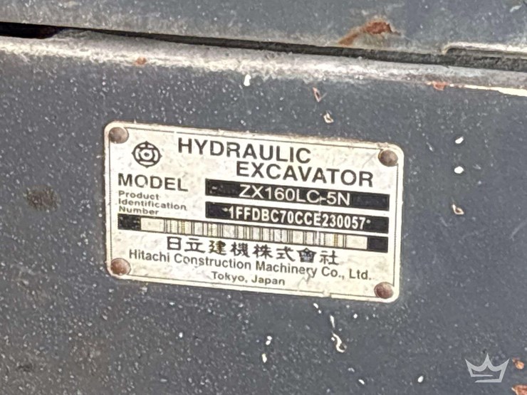 2013-hitachi-zx160-lc-image-5