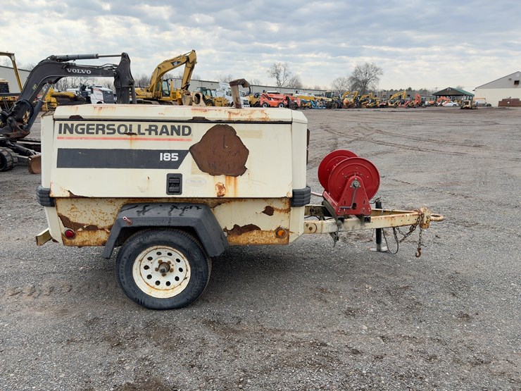 2015-ingersoll-rand-185-image-6