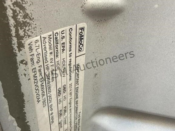 2014-ford-f550-image-14