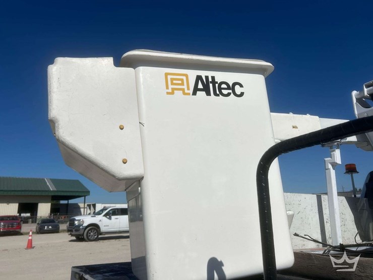 2017-altec-at40g-image-10