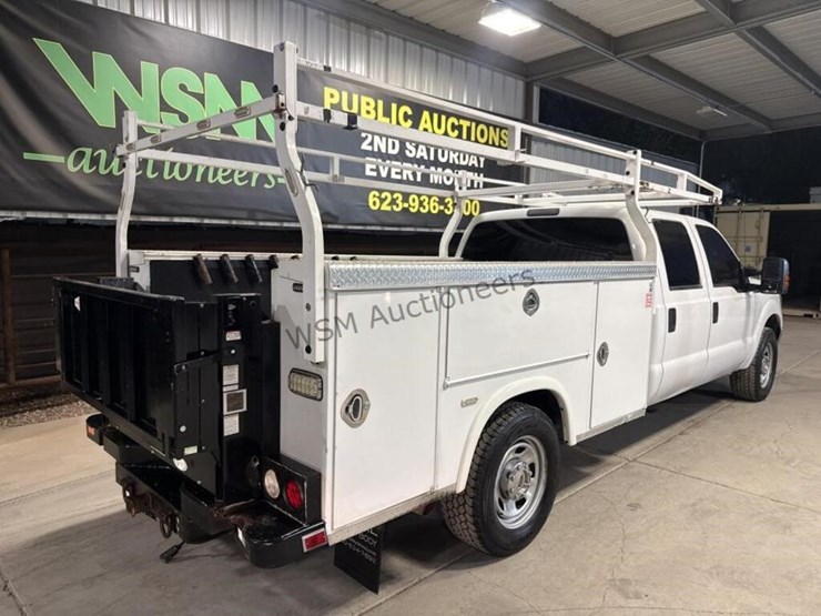 2016-ford-f350-image-8